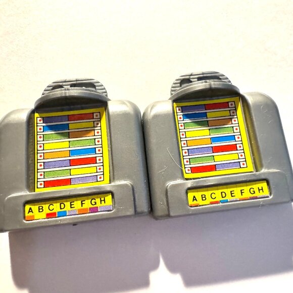 Barbie Retro Mini Music Toy Set Records Jukebox Turntable Boombox Plastic - Picture 6 of 7